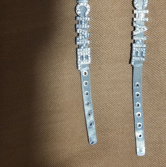 Charm bracelets - Picture 6 of 7